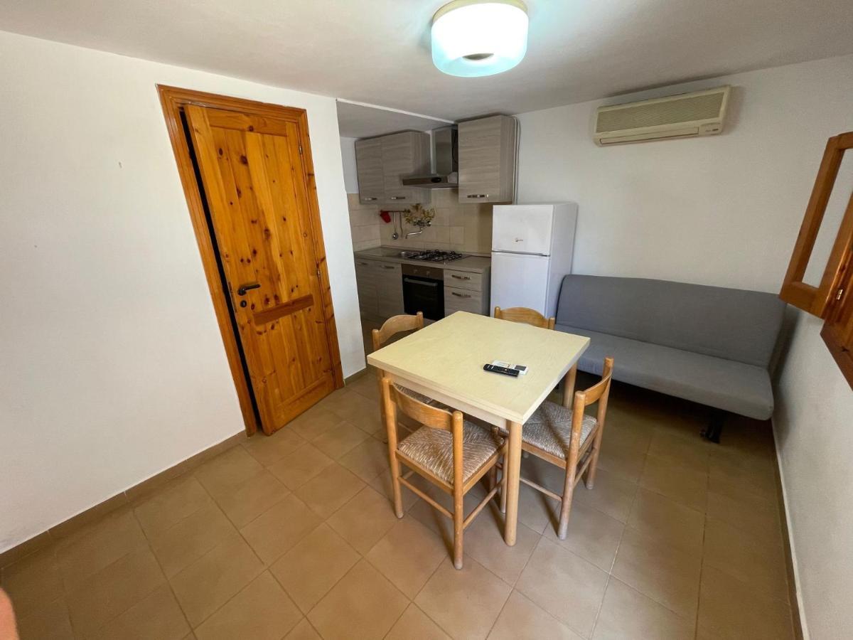 Appartamenti Le Porte Del Gargano В'єсте Екстер'єр фото